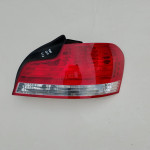 BMW 1 E82 E88 lampa błotnika prawy tył prawa tylna 07-13