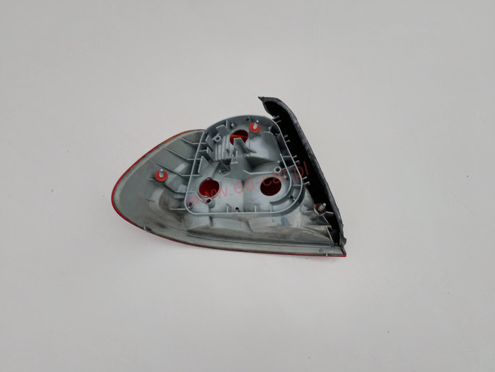 bmw-3-e46-coupe-lampa-prawy-tyl-prawa-tylna-98-02-8364726-ed-car