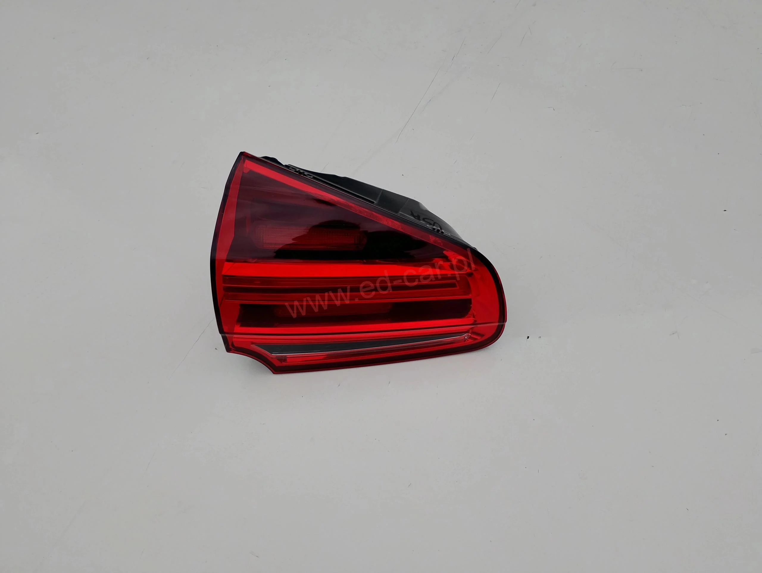 cayenne-ii-lift-7p5-lampa-klapy-lewy-tyl-usa-14-17-ed-car.pl-4860657