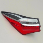 Corolla XI E16 E18 Lift lampa błotnika lewy tył 16-19