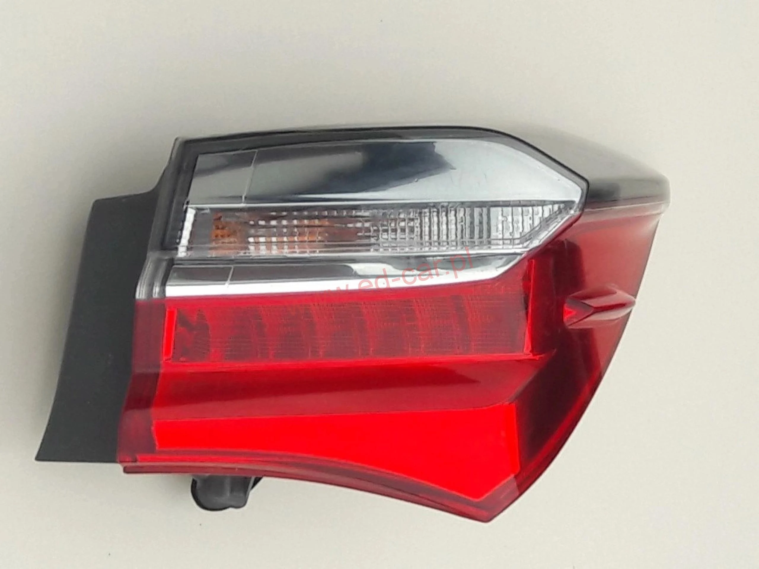 corolla-xi-e16-e18-lift-lampa-blotnika-prawy-tyl-16-19-81550-02a80-ed-car.pl-7147621