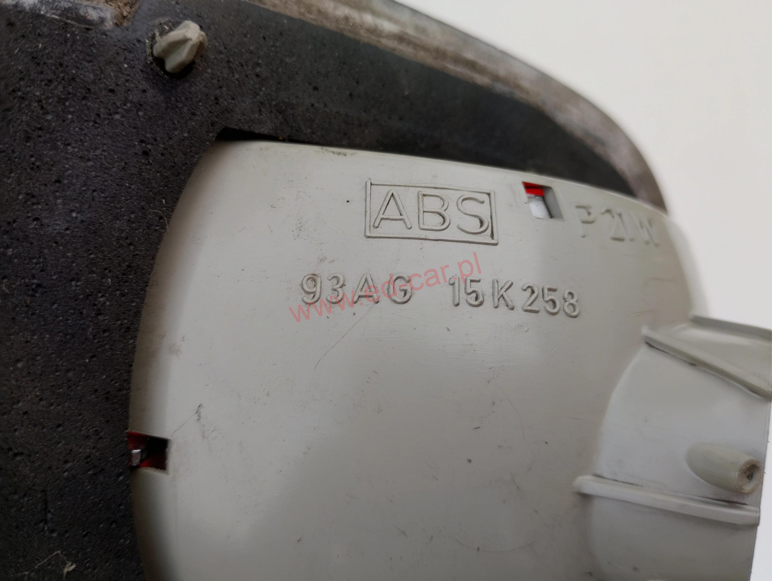 ford-escort-vi-lampa-klapy-prawy-tyl-prawa-tylna-95-00-93ag15k258-ed-car.pl-7141318