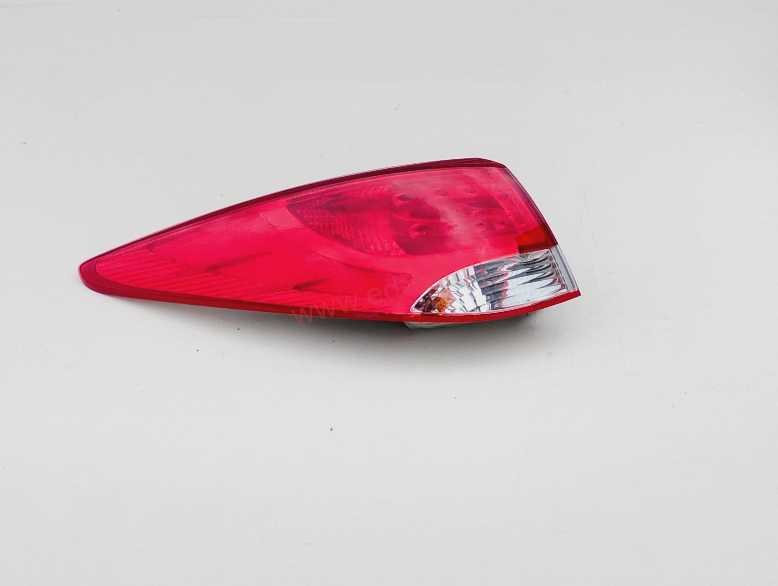 hyundai-ix35-wiazka-lampa-lewy-tyl-lewa-tylna-09-13-92401-2y0-ed-car.pl-4888377