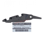 Infiniti Q60 wspornik ślizg błotnika lewy przód