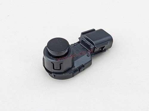land-cruiser-j150-czujnik-parkowania-pdc-przod-17-a89341-60060-c5-ed-car