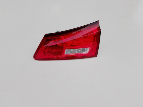 lexus-is-ii-is220-is250-ii-lampa-klapy-prawy-tyl-05-14-81581-53070-81581-53071-ed-car.pl-4863187