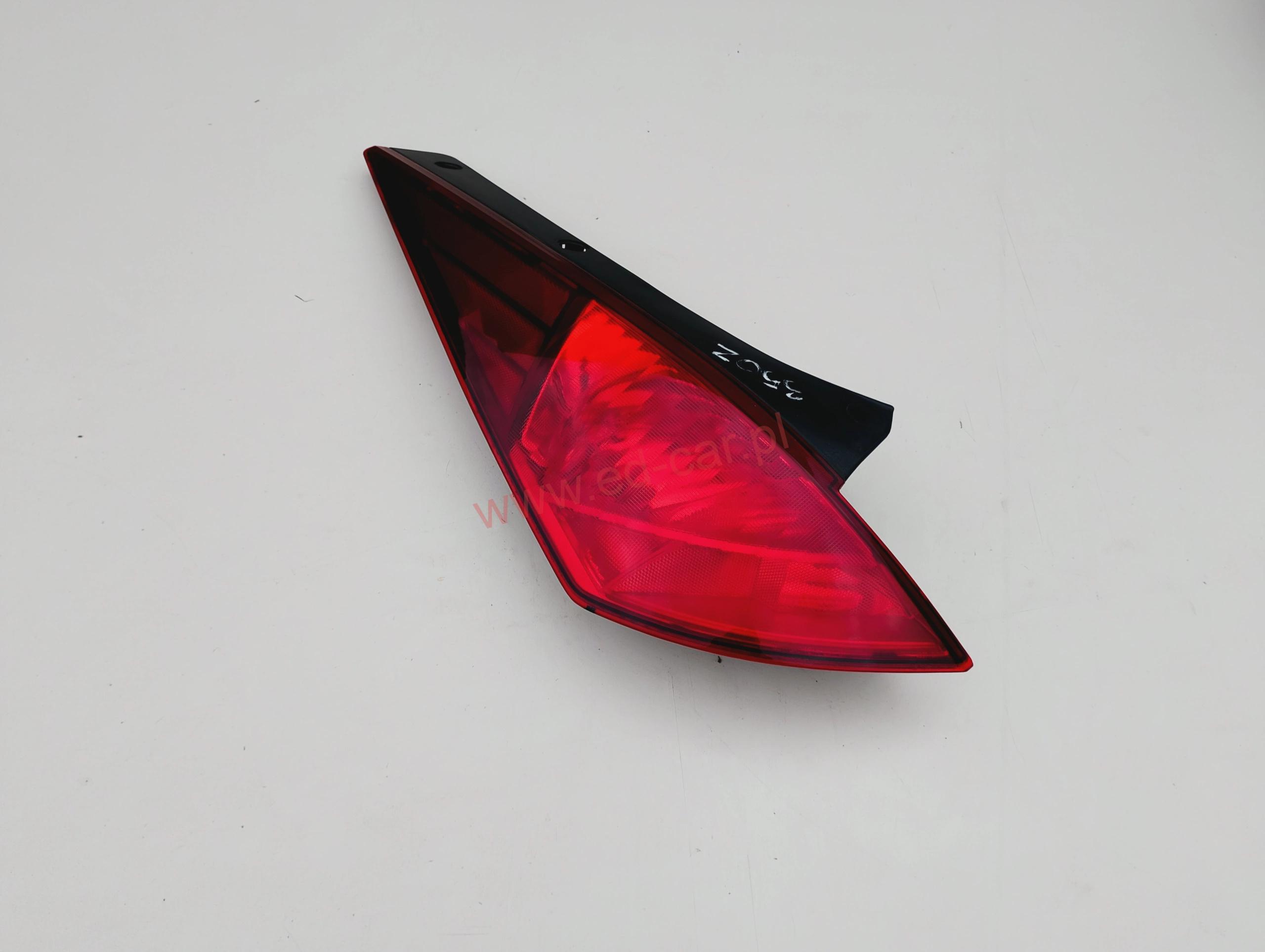 nissan-350z-z33-coupe-lampa-blotnika-lewy-tyl-02-06-4957-ichikoh-ed-car