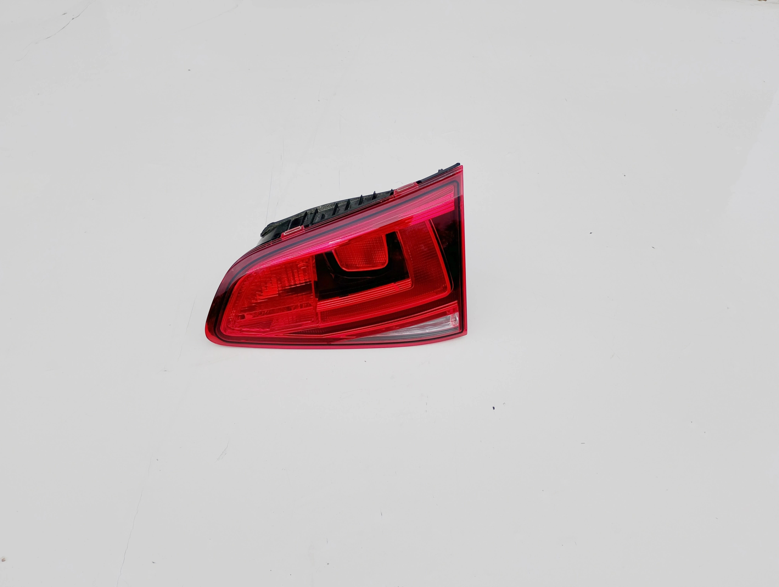 prod_7142452_0_b79e31900_large-ed-car-jpg-ed-car