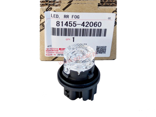 rav4-iv-lift-zarowka-ledowa-lampy-przeciwmgielnej-15-19-81455-42060-ed-car