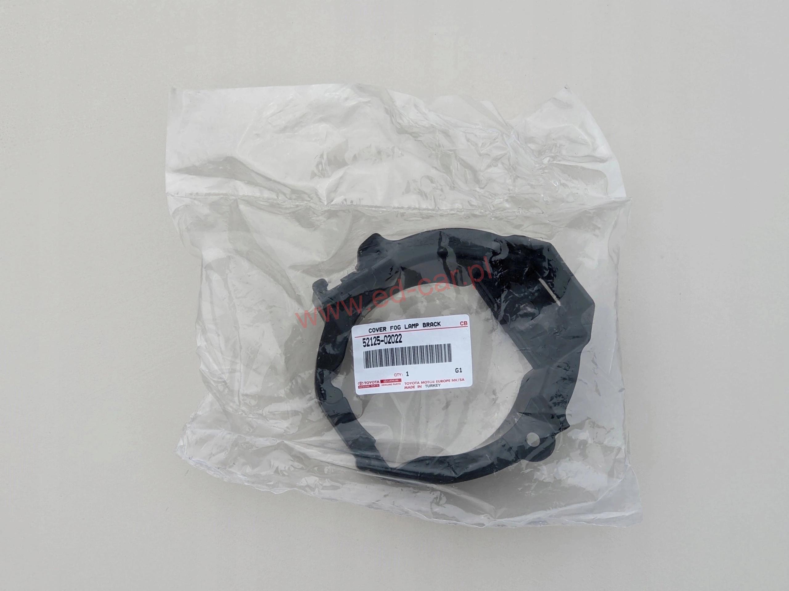 toyota-auris-i-lift-ramka-halogenu-prawy-przod-09-a52125-02022-52125-02021-ed-car.pl-5777498