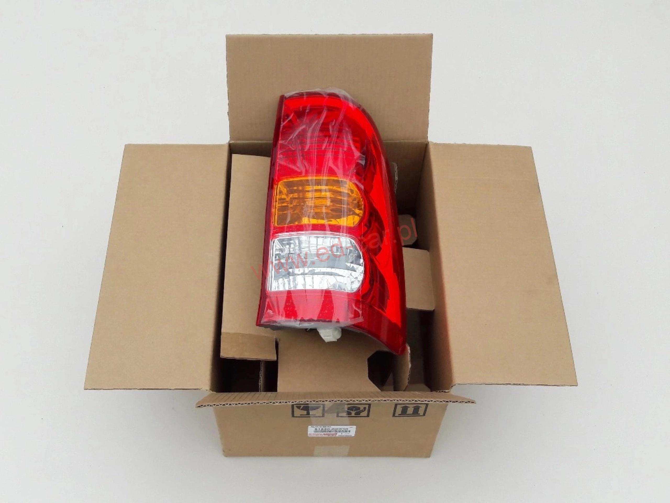 toyota-hilux-vii-lampa-blotnika-prawy-tyl-prawa-tylna-05-81550-0k030-ed-car.pl-7147463