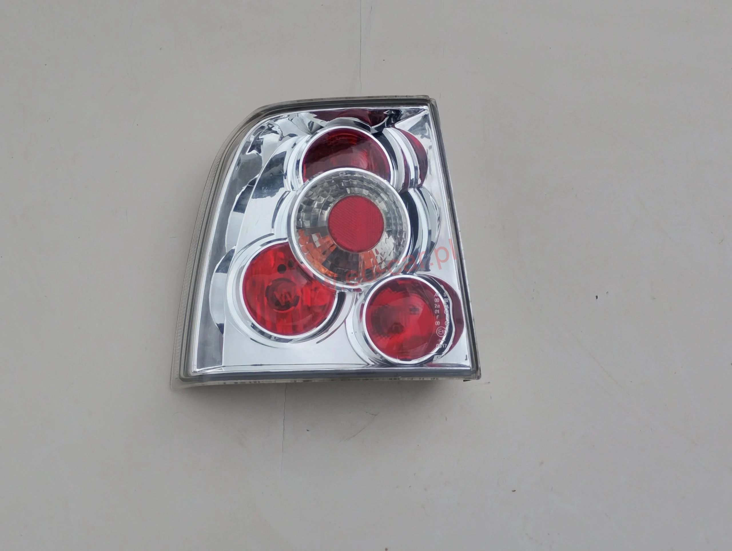 vw-bora-tunning-lampa-blotnika-lewy-tyl-lewa-tylna-98-60-1179b-ed-car.pl-7141697