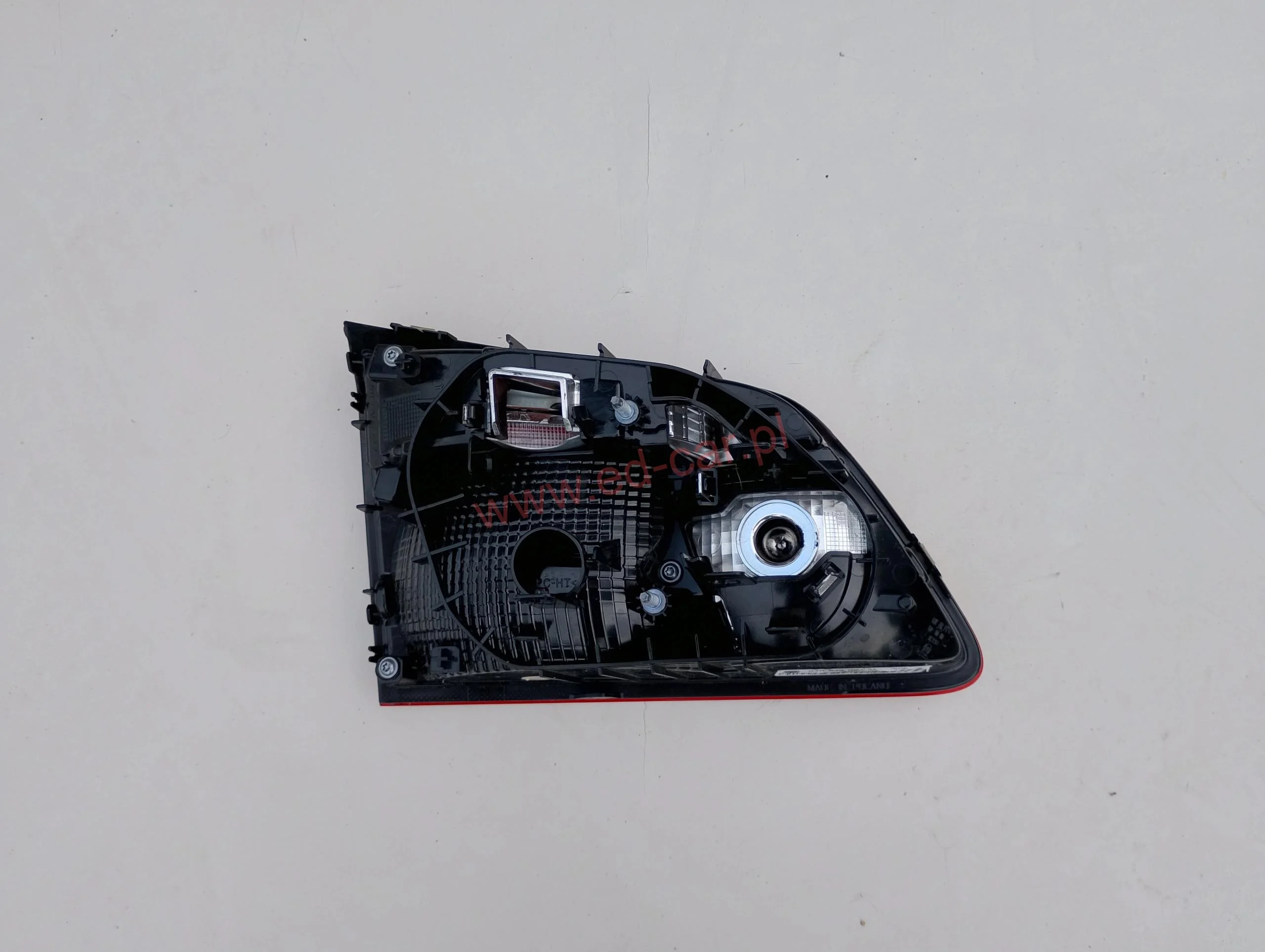 vw-golf-sportsvan-lampa-prawa-tylna-klapy-prawy-tyl-14-ed-car.pl-4864785