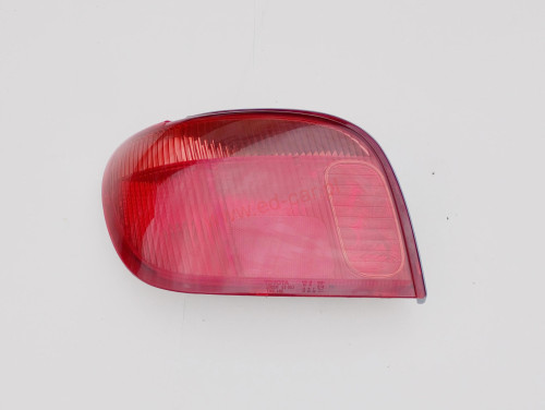 yaris-i-p1-lift-lampa-blotnika-lewy-tyl-lewa-tylna-03-81561-0d070-ed-car.pl-7145879