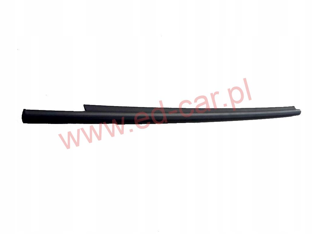 yaris-ii-listwa-zgarniajaca-prawy-przod-05-11-a68160-0d060-681600d060-ed-car.pl-4866885