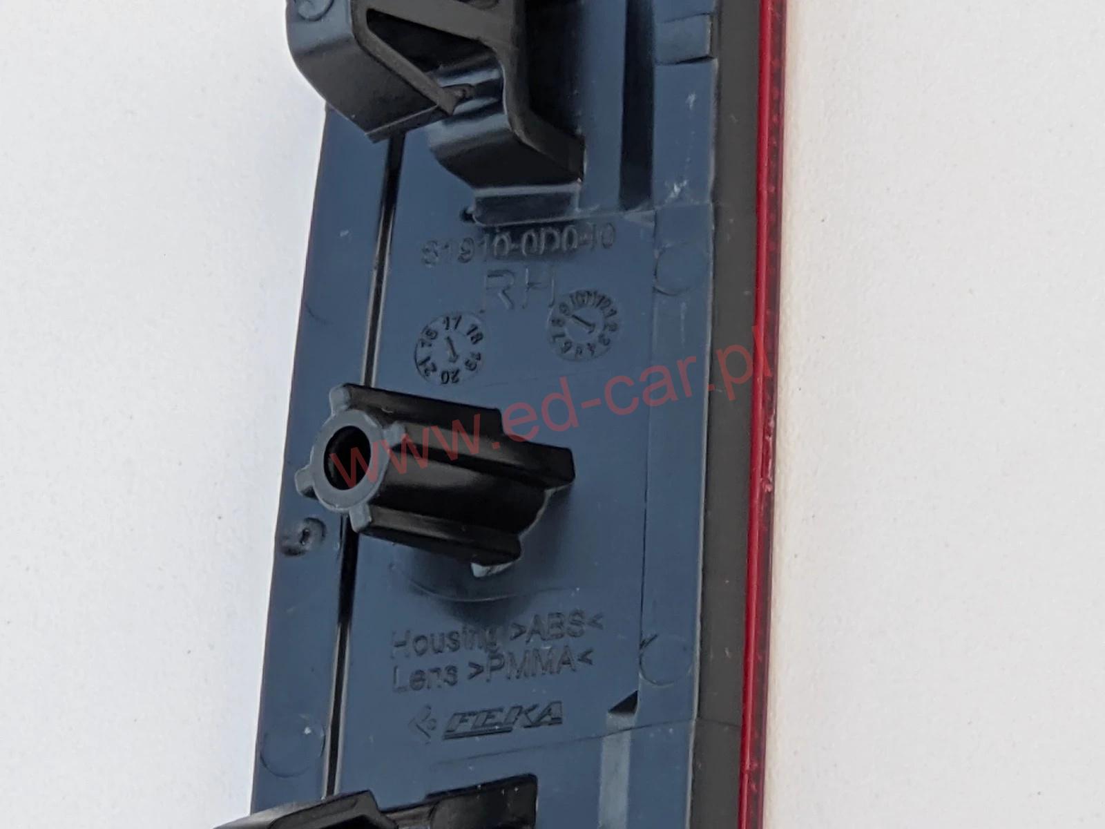 yaris-iii-2-lift-odblask-zderzaka-prawy-tyl-17-20-a81910-0d040-ed-car