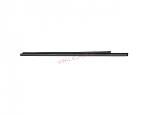 yaris-iii-listwa-zgarniajaca-lewy-przod-11-20-68210-0d150-682100d150-ed-car