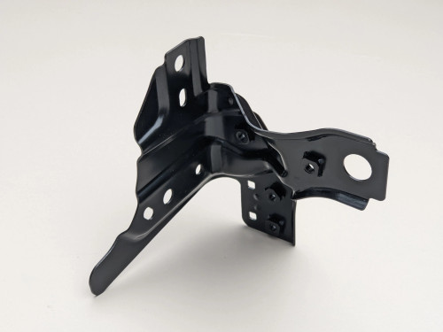 auris-ii-e18-wspornik-uchwyt-pod-blotnik-lewy-przod-12-18-53814-02100-ed-car.pl-5764378