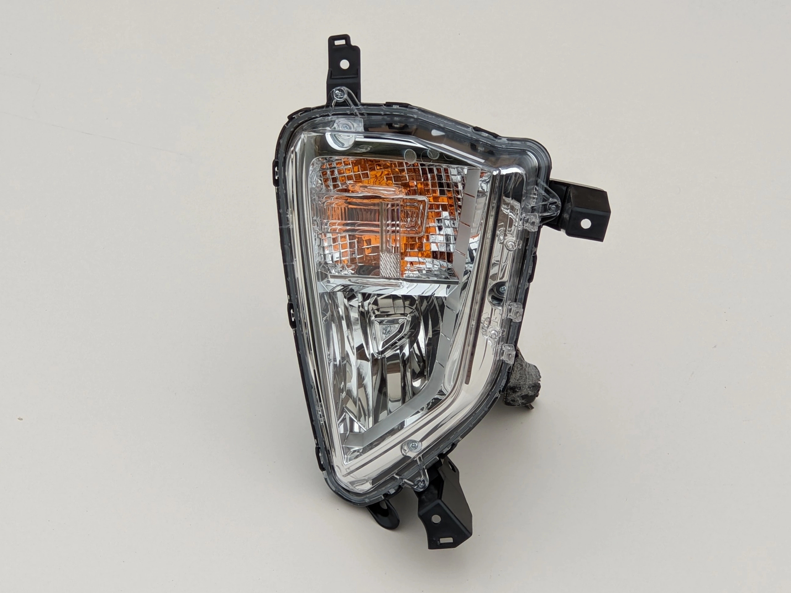 eclipse-cross-halogen-kierunkowskaz-prawy-przod-8315a034-ed-car.pl-5904514