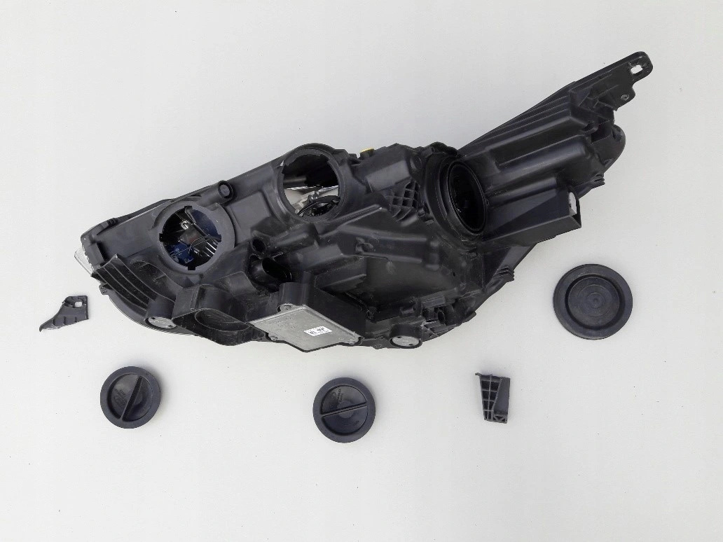 ford-c-max-ii-lift-reflektor-prawy-lampa-led-14-cc-13w029-f1cb-ed-car.pl-4859916