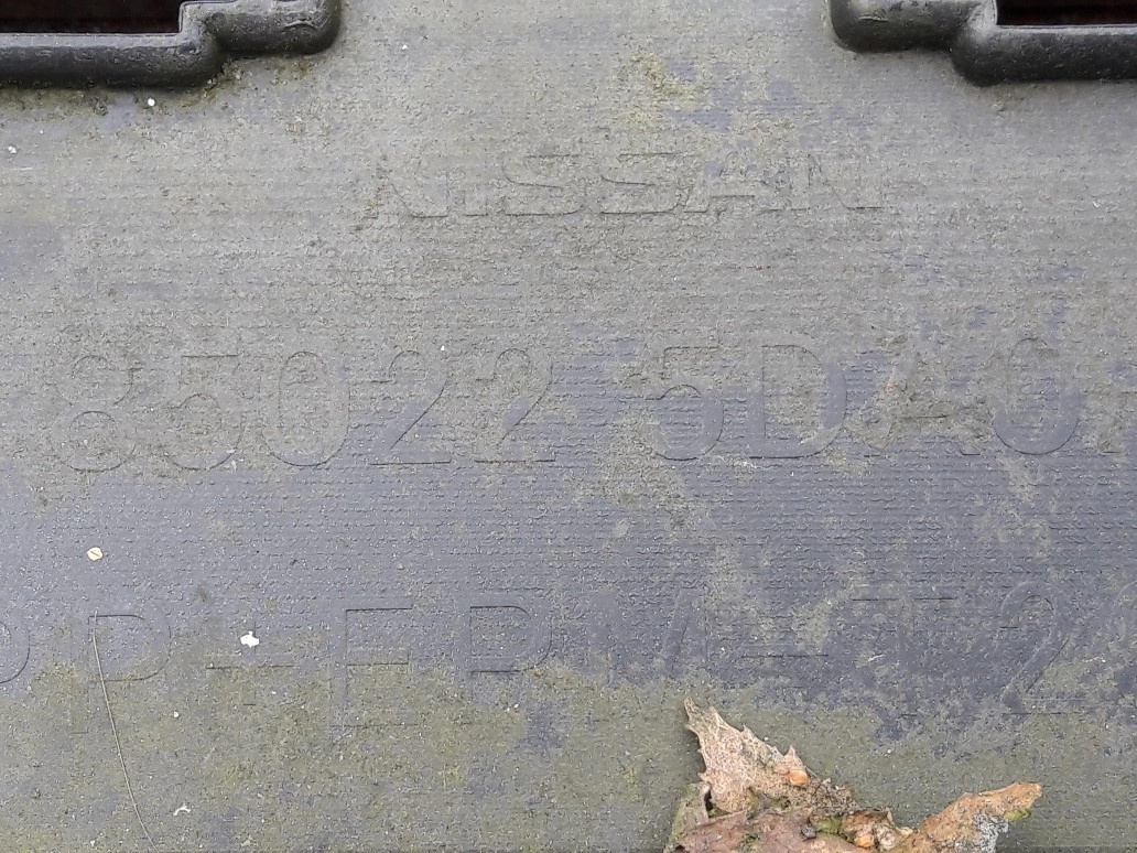 infiniti-q30-i-q30s-sport-zderzak-tyl-tylny-15-21-85022-5da0h-ed-car.pl-4863502