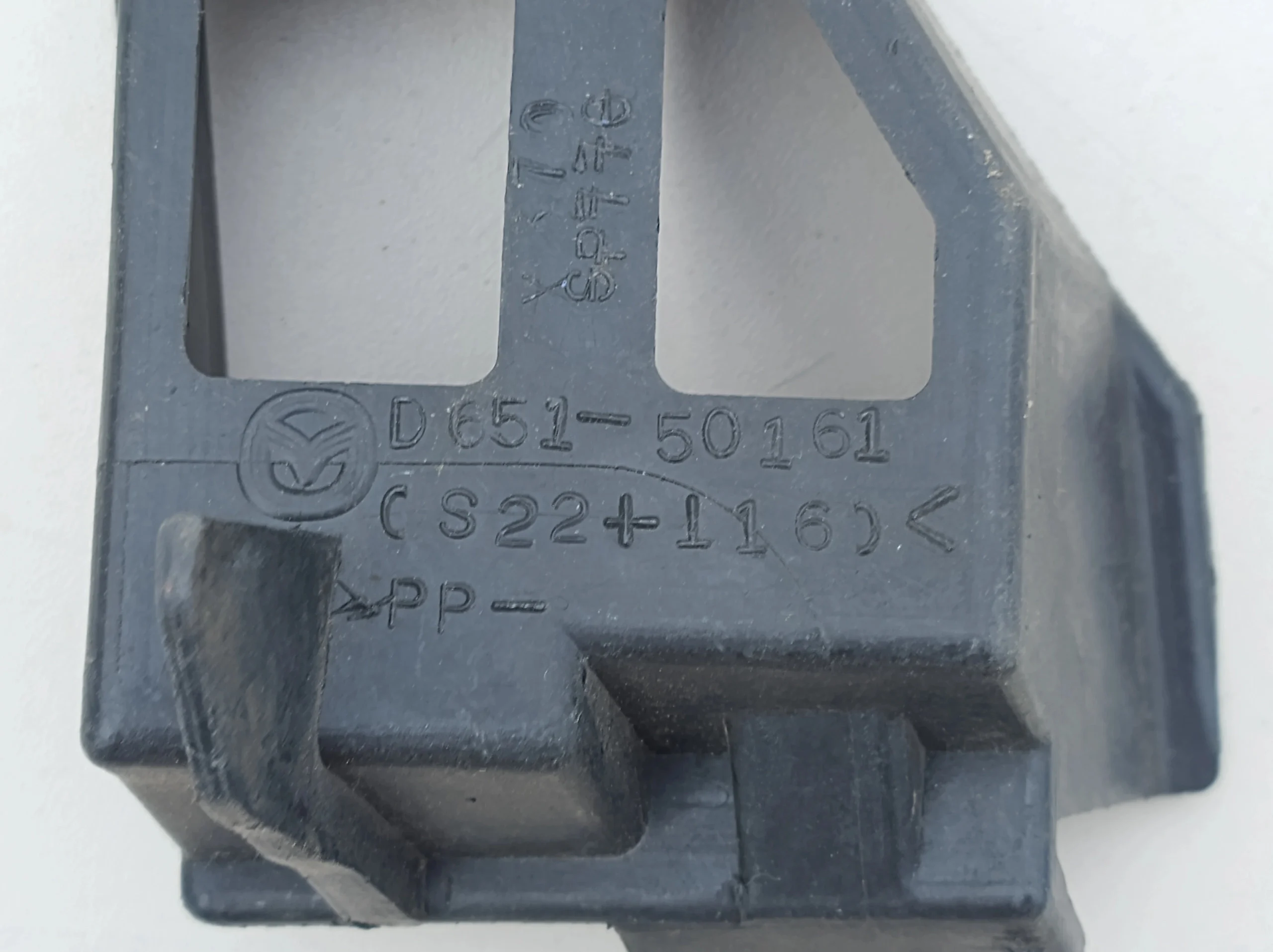 mazda-2-ii-de-dh-slizg-zderzaka-lewy-przod-07-14-d651-50161-ed-car.pl-6951851