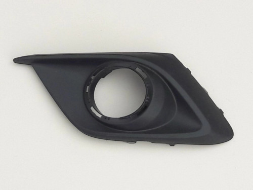 mazda-3-iii-bm-ramka-halogenu-lewy-przod-13-16-bje1-50c21-ed-car.pl-4863614