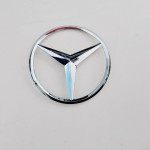 Mercedes C-Klasa W206 emblemat logo klapy tył tylnej 21--
