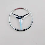 Mercedes C-Klasa W206 emblemat logo klapy tył tylnej 21--
