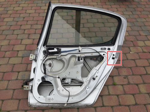 peugeot-407-sedan-zamek-drzwi-prawy-tyl-04-11-brak-informacji-ed-car.pl-5677823