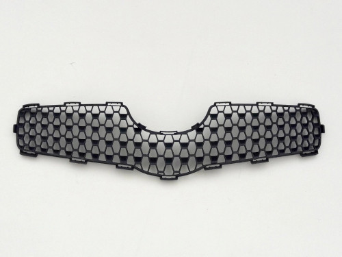 toyota-yaris-ii-atrapa-grill-zderzaka-przod-05-09-a53111-0d140-ed-car.pl-5586719