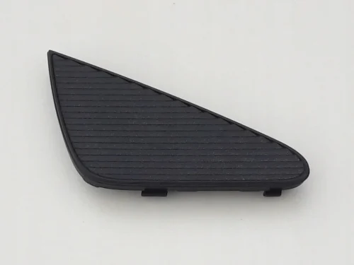 lexus-is-ii-zaslepka-zderzaka-obok-halogenu-prawy-przod-05-a52437-53010-ed-car.pl-4858749