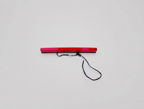 mitsubishi-eclipse-cross-lampka-stop-trzecie-swiatlo-8334a166-sen-1144-243-ed-car.pl-7160855