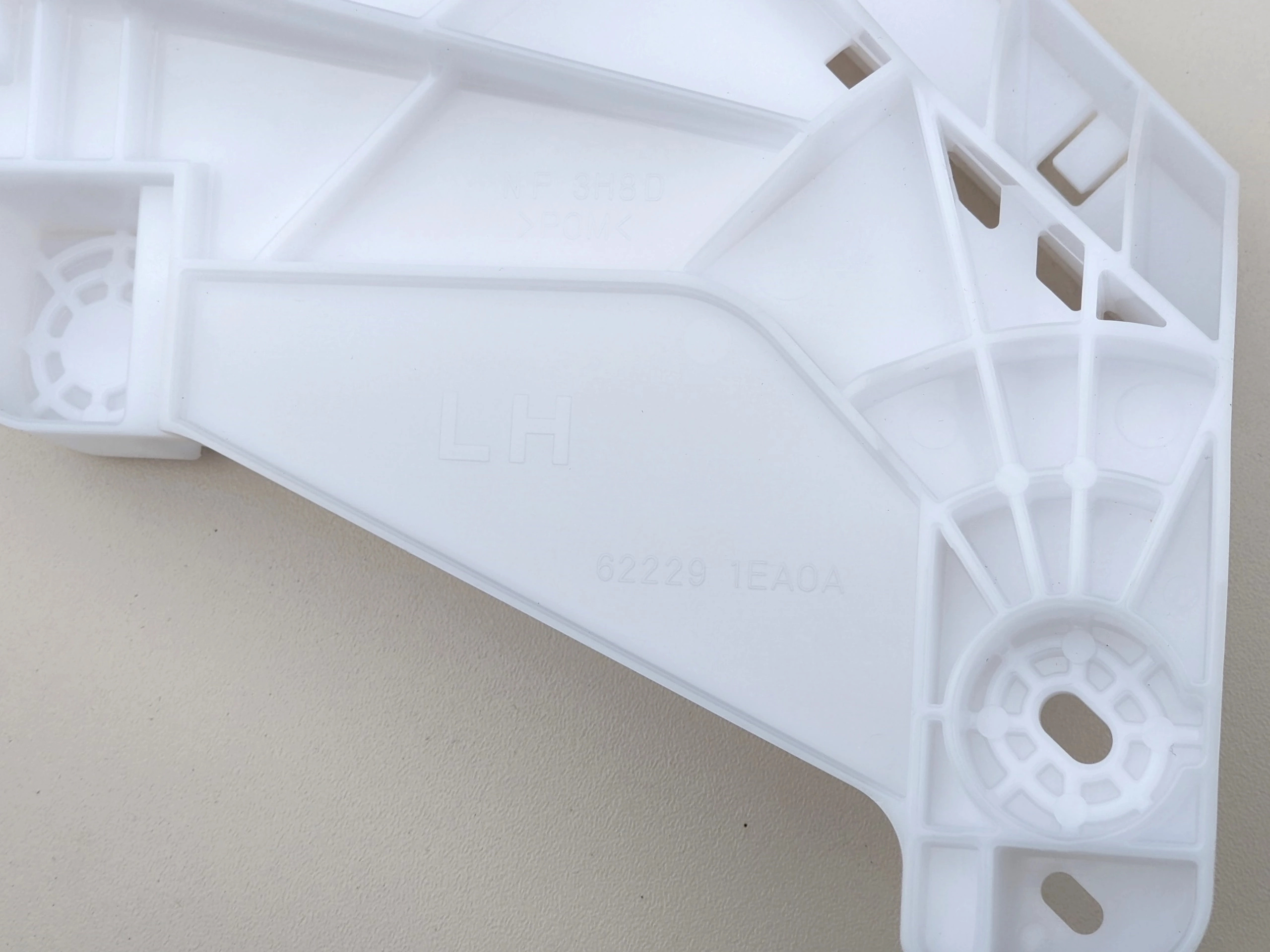 nissan-370z-slizg-lampy-reflektora-lewy-przod-09-62229-1ea0a-ed-car.pl-5619385