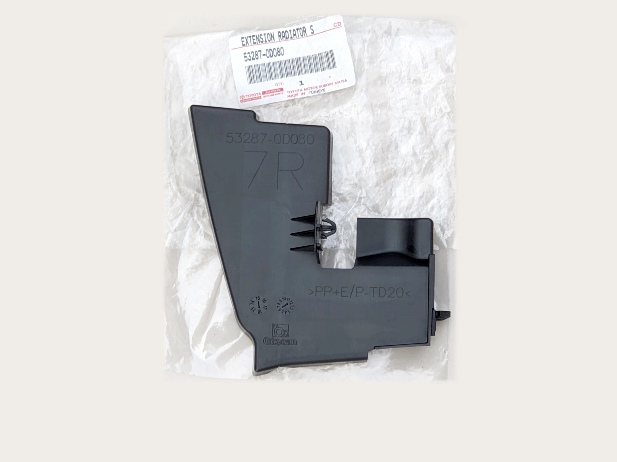 yaris-iii-oslona-chlodnicy-pas-prawy-przod-14-17-a53287-0d080-ed-car.pl-6662098