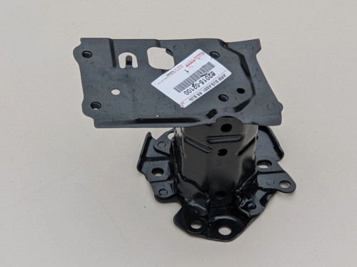 auris-ii-hb-strefa-zgniotu-belki-zderzaka-prawy-tyl-12-18-a52015-02100-rh-ed-car.pl-4864842