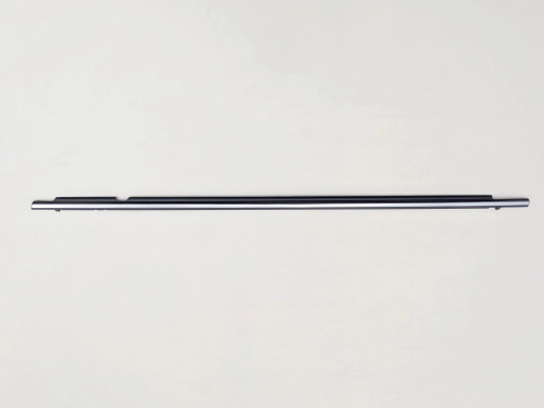 avensis-t27-listwa-zgarniajaca-lewy-przod-09-18-a75712-05020-ed-car.pl-5928934