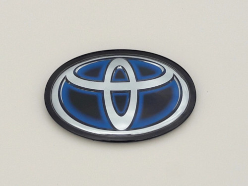 camry-prius-plus-rav4-iv-i-v-emblemat-radar-atrapa-zderzak-75311-47011-75310-47010-ed-car.pl-7168923