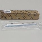 Corolla XI E16 E18 listwa chrom grilla atrapy 13-