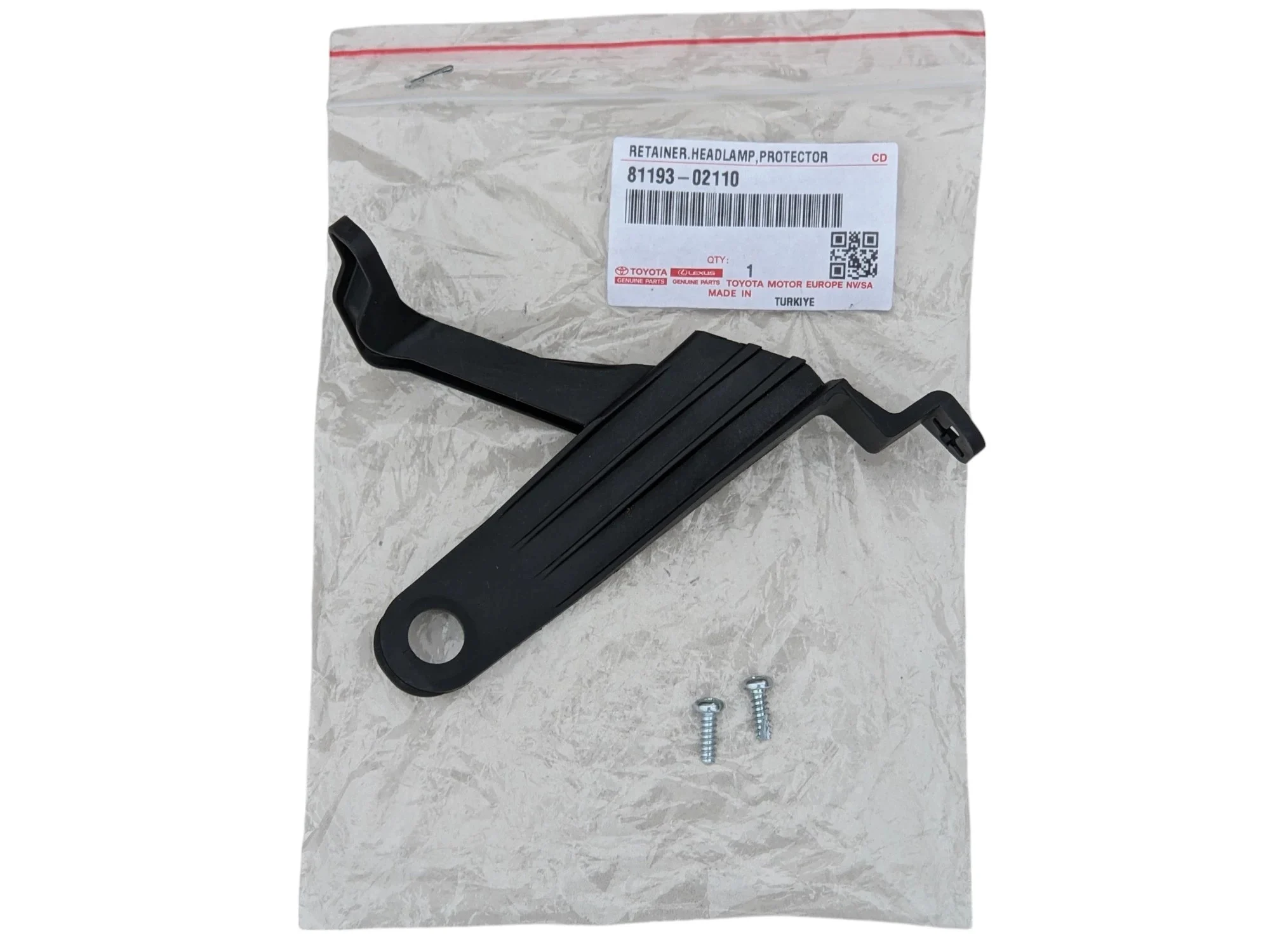 corolla-xi-e16-e18-ucho-uchwyt-lampy-reflektora-prawy-przod-81193-02110-ed-car.pl-7091743