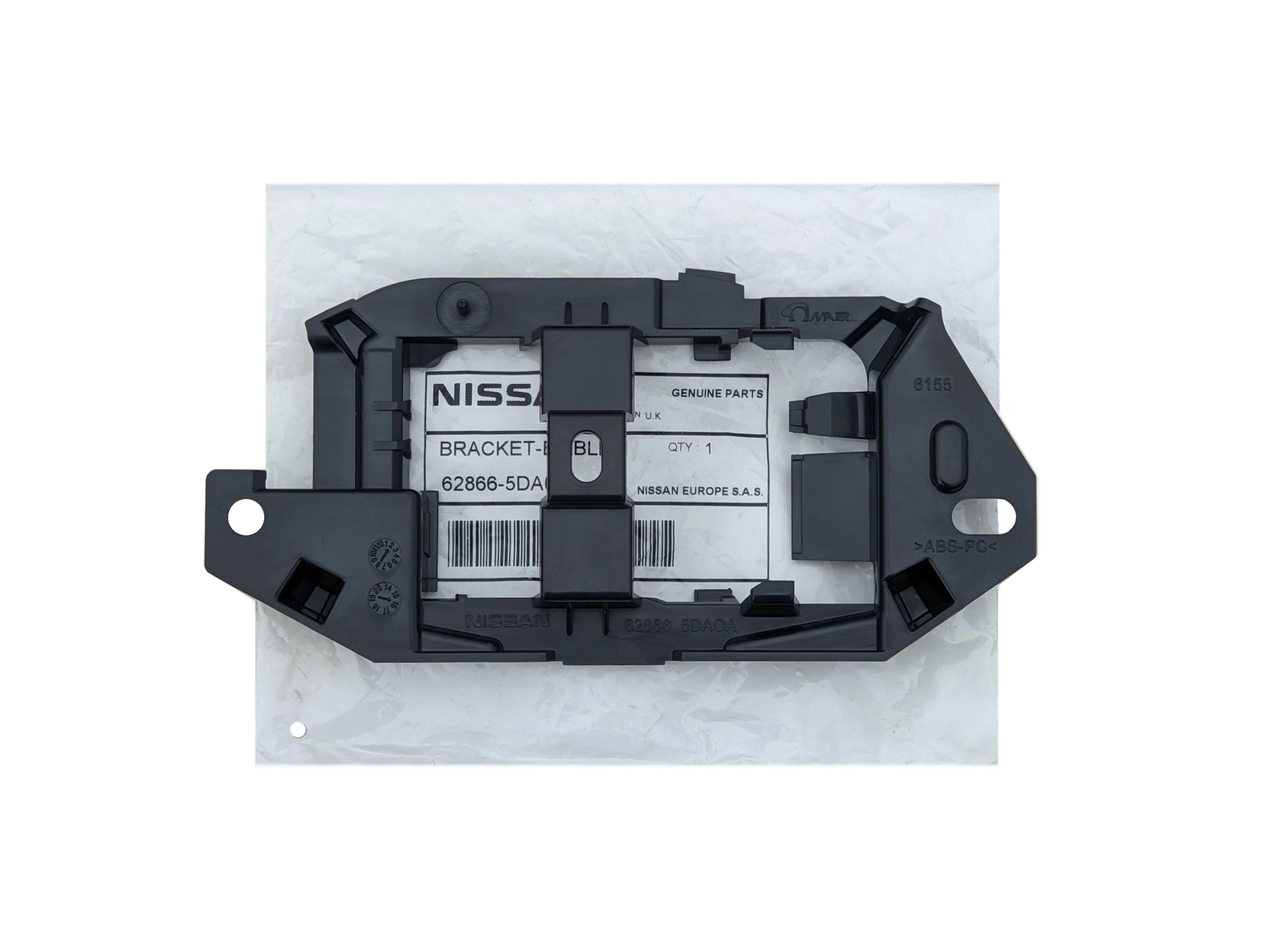 infiniti-q30-qx30-uchwyt-mocowanie-radaru-atrapa-grill-przod-62866-5da0a-ed-car.pl-7112524