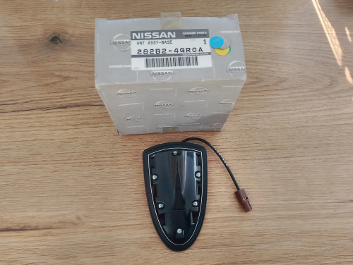 infiniti-q50-antena-dachowa-na-dach-13-17-282b2-4gr0a-ed-car.pl-7171986