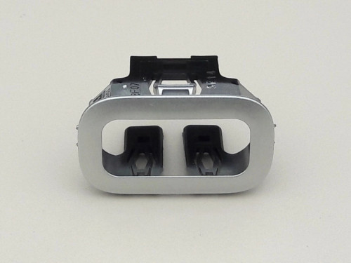 lexus-gs-iii-ramka-czujnika-pdc-zderzaka-przod-05-a89348-44020-b2-ed-car.pl-5590169