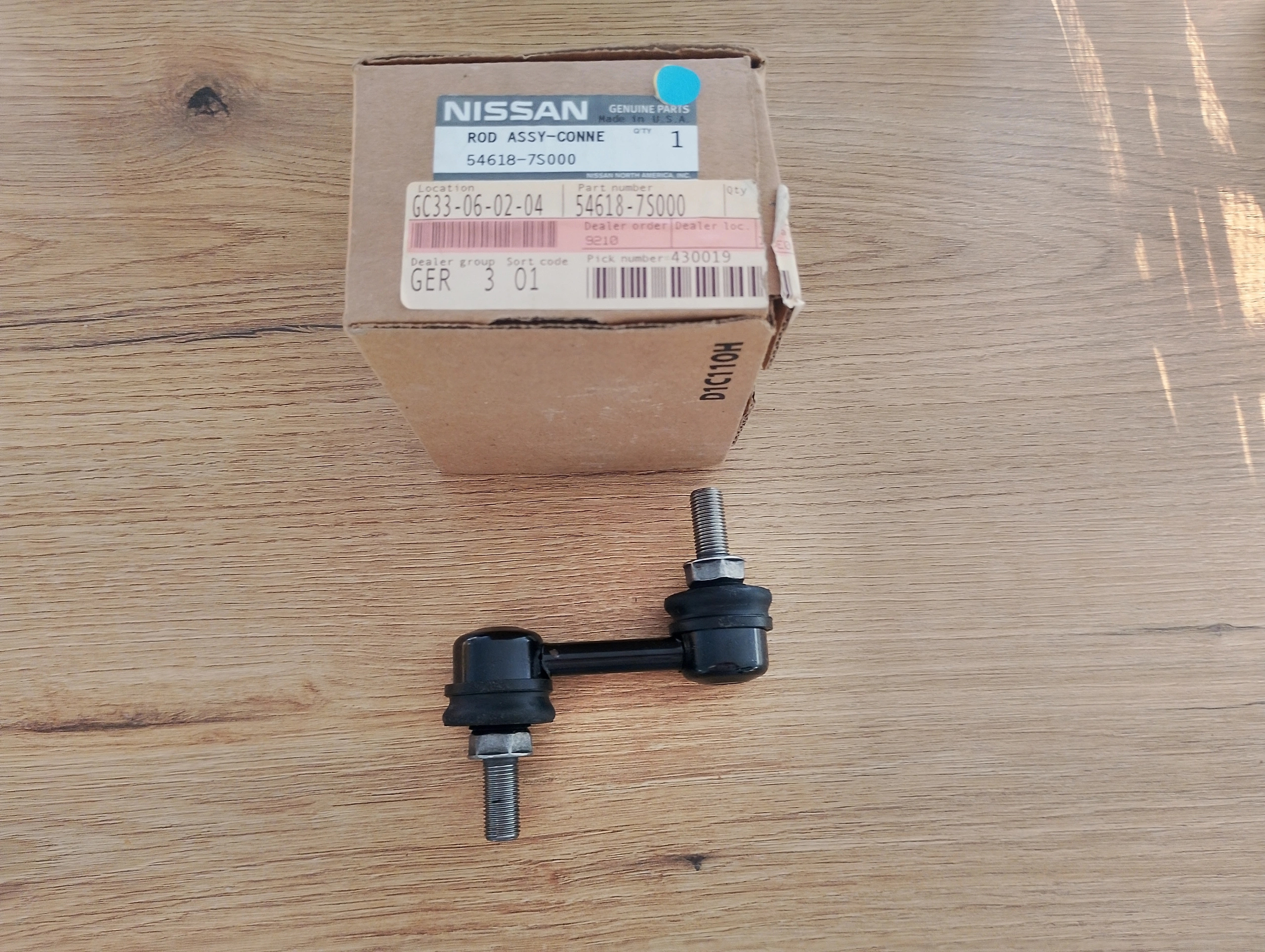 nissan-armada-i-titan-lacznik-stabilizatora-przod-04-15-54618-7s000-546187s000-edcar-ed-car.pl-7172032