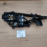 Opel Astra K V koszyczek klamka drzwi prawy tył 15-