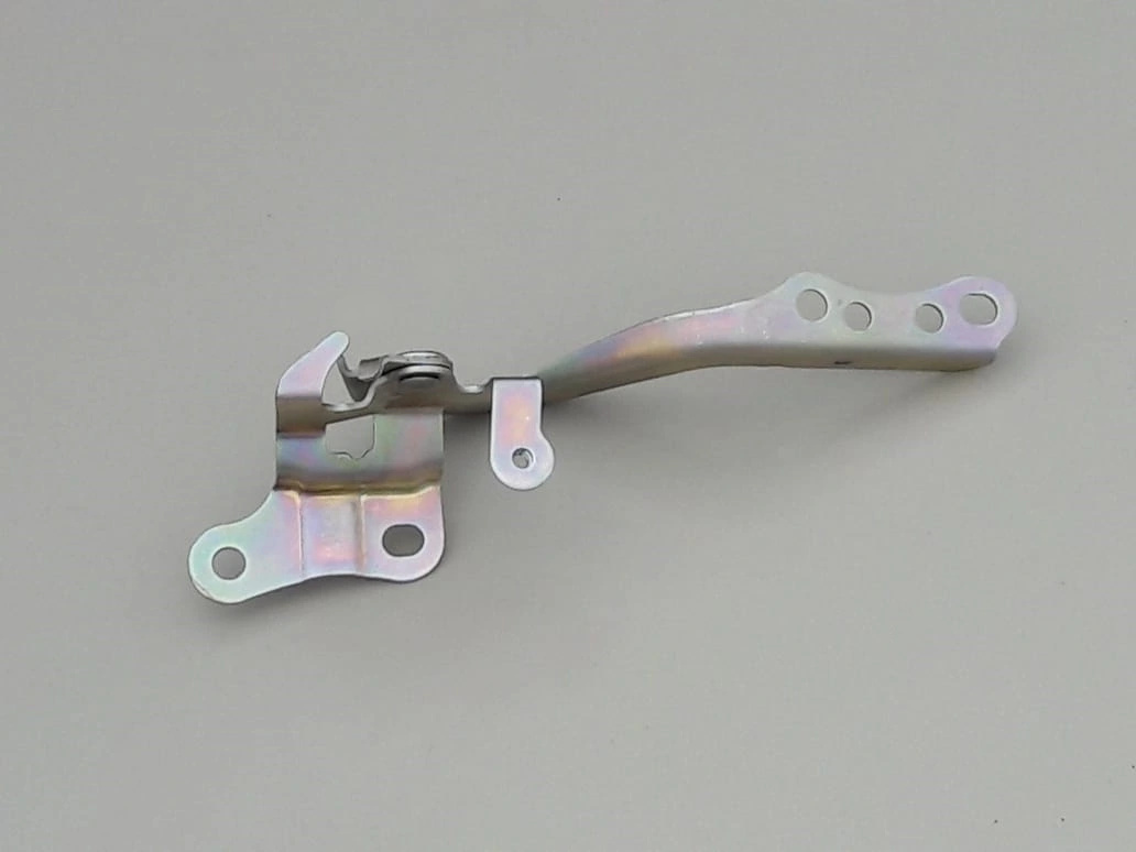 toyota-yaris-iii-zawias-maski-prawy-przod-11-14-53410-0d320-ed-car.pl-4863317