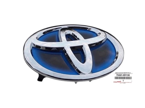 yaris-iii-lift-hybrid-emblemat-logo-atrapa-grill-przod-14-a75301-0d130-ed-car.pl-4862558