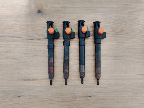 proace-ii-i-verso-diesel-wtrysk-wtryskiwacz-paliwa-su001-a3615-9674984080-28388960-ed-car.pl-7174790