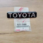 Toyota Corolla VI E90 E9 emblemat grilla atrapy 87-92