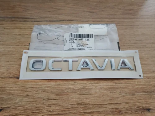 skoda-octavia-iii-5e-5e0-znaczek-emblemat-klapy-tyl-12-20-5e08536872zz-5e0853687-edcar-ed-car.pl-7179082